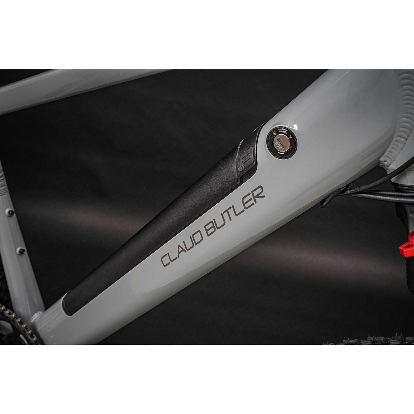 Claud Butler Ridge 1.0 Electric Bike keylock