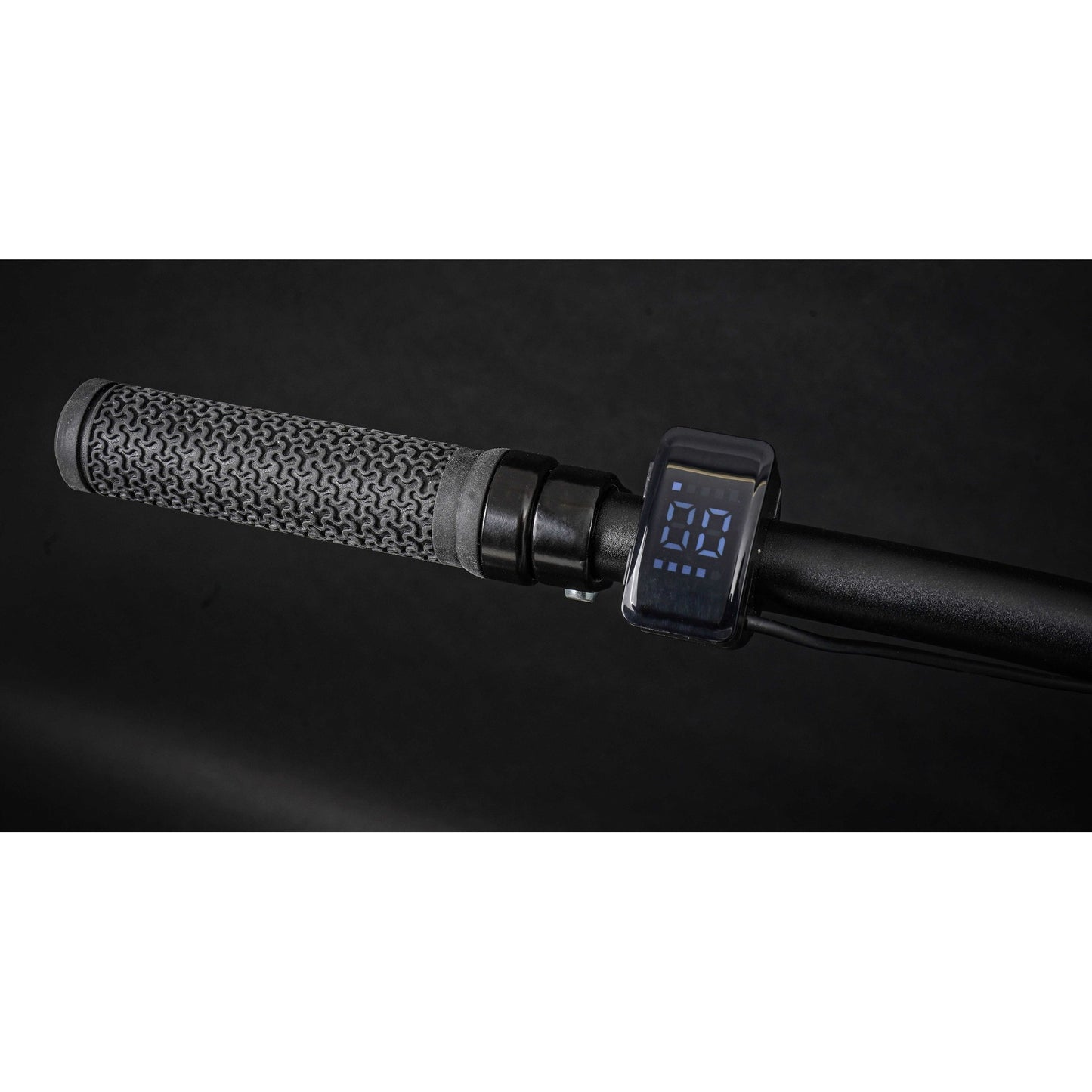 Claud Butler Ridge 1.0 Electric Bike display