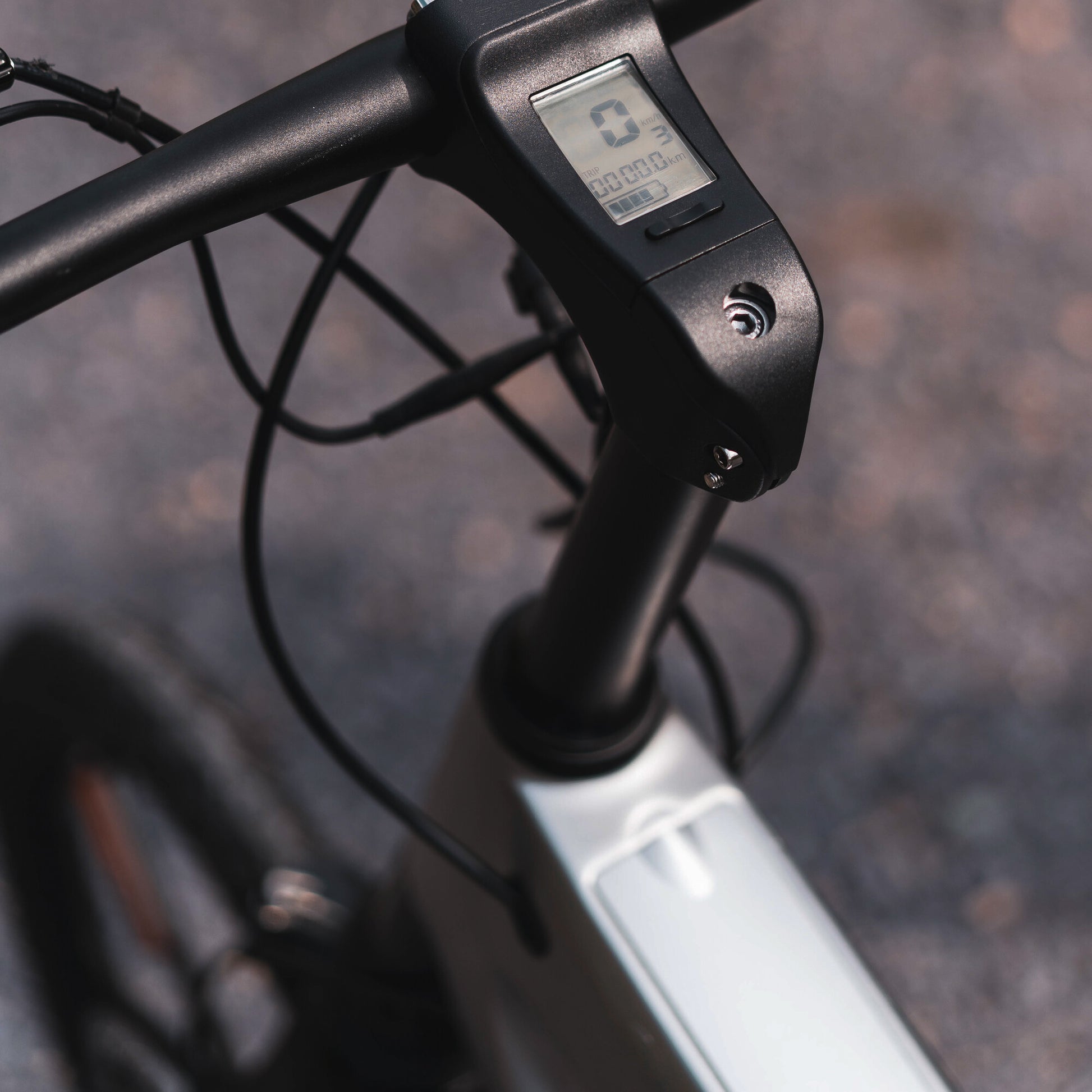 Cruzaa Carbon Black Electric Bike Display