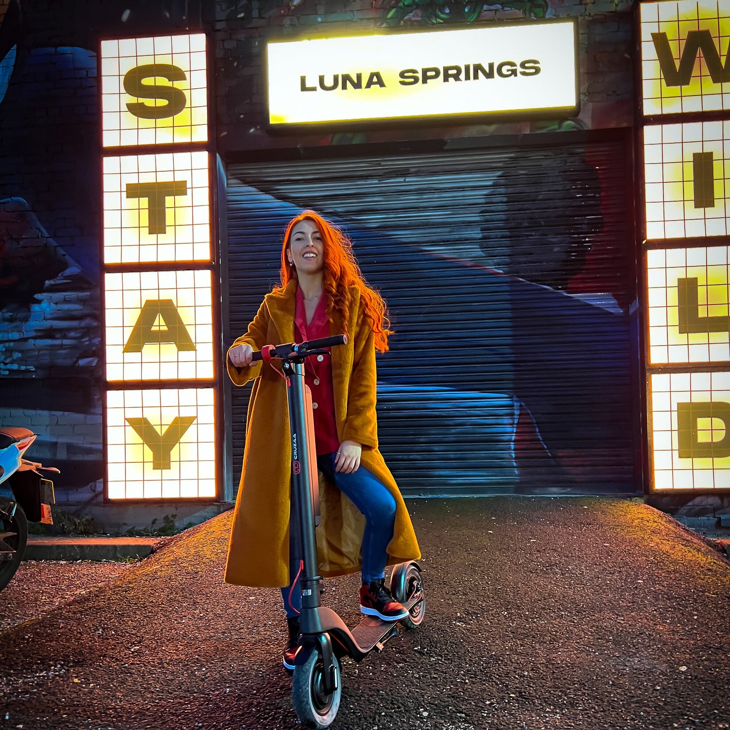 Cruzaa Commuta Electric Scooter 45km Range Foldable Luna Springs