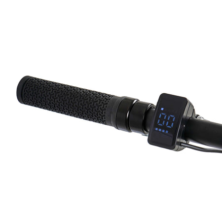 Claud Butler Ridge 1.0 Electric Bike display 