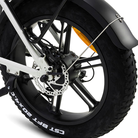 Hygge Vester Step Electric Bike Heron White Back Tyre