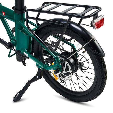 Hygge Virum Electric Bike British Racing Green Stand