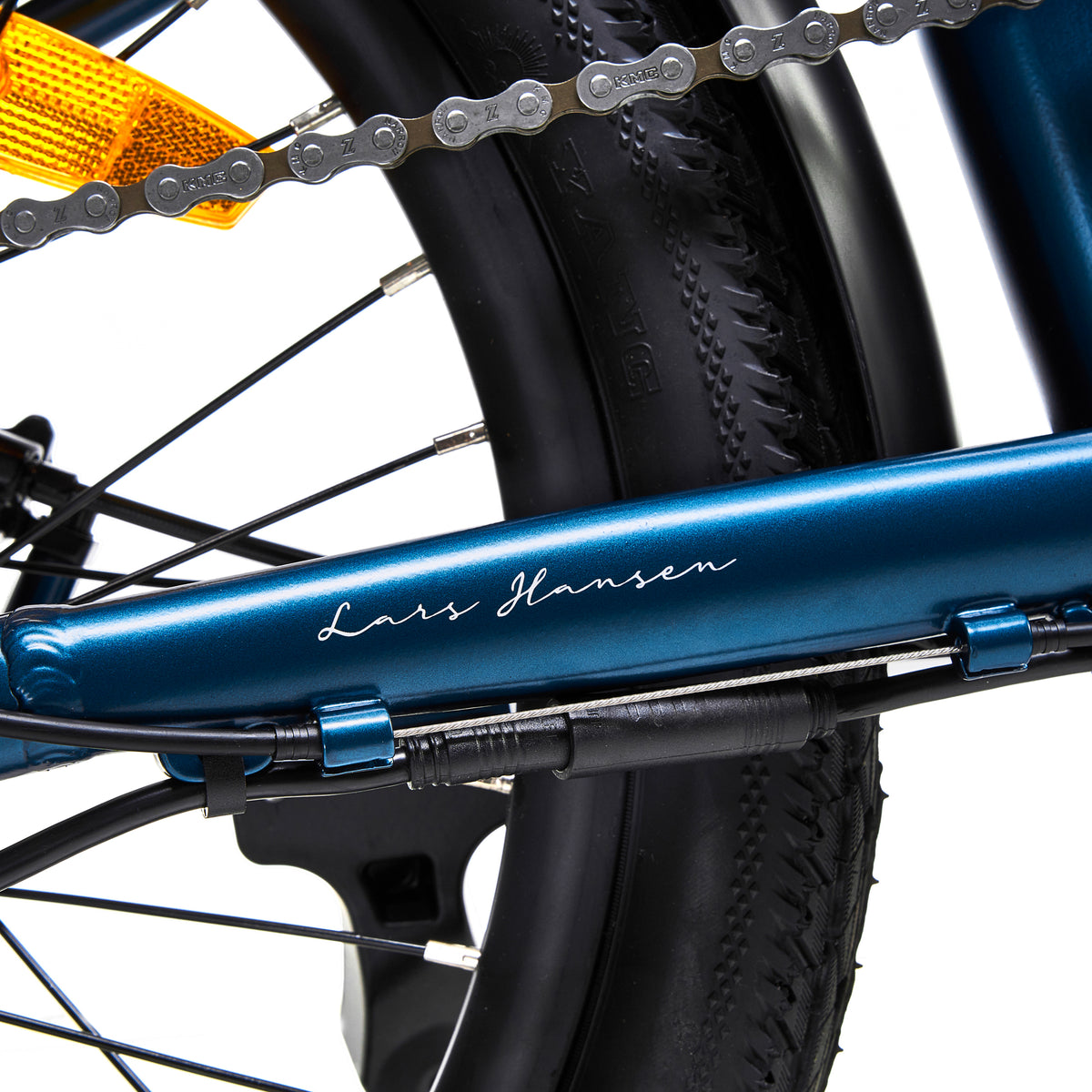 Hygge Virum Step Electric Bike Navy Blue Chain