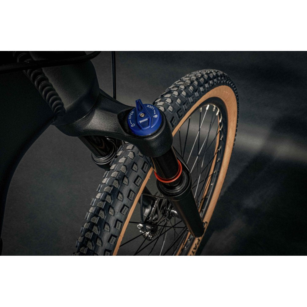 Claud Butler Wrath 2.0 Cues Electric Bike front tyre