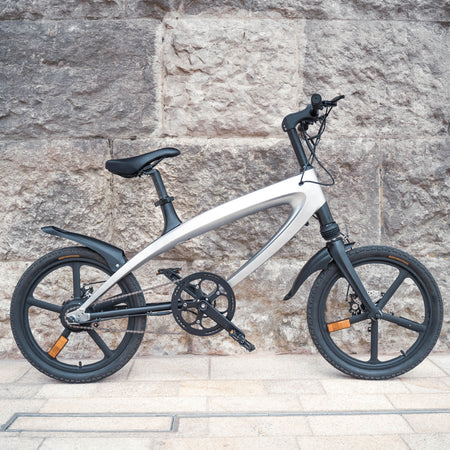 Cruzaa Carbon Black Electric Bike Full 