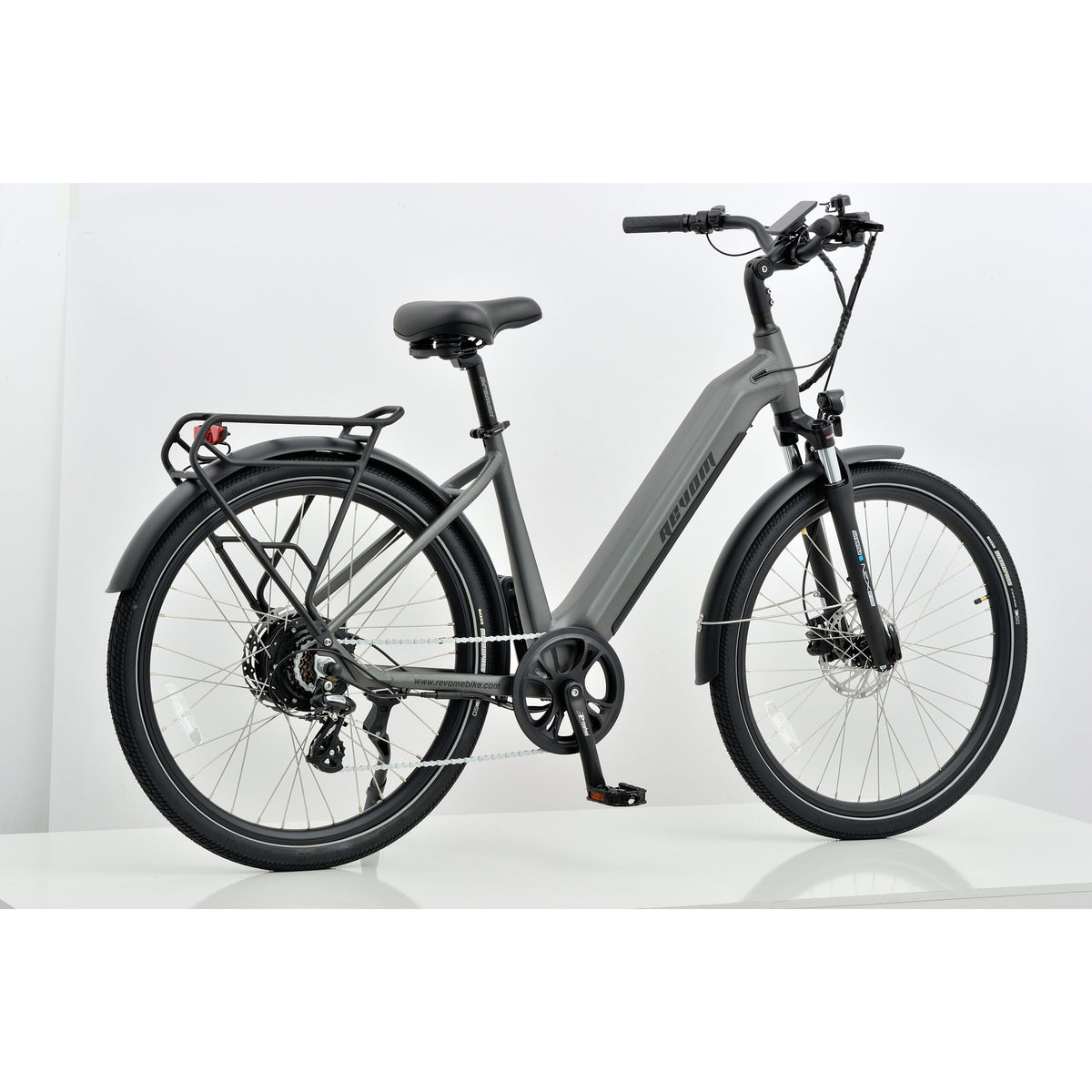 Revom ST04 Tourer Step Through Electric Bike 15Ah